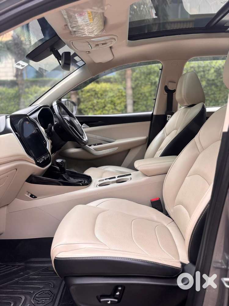 Mg Hector Sharp Pro 1.5 Turbo Cvt Dual Tone, 2022, Petrol