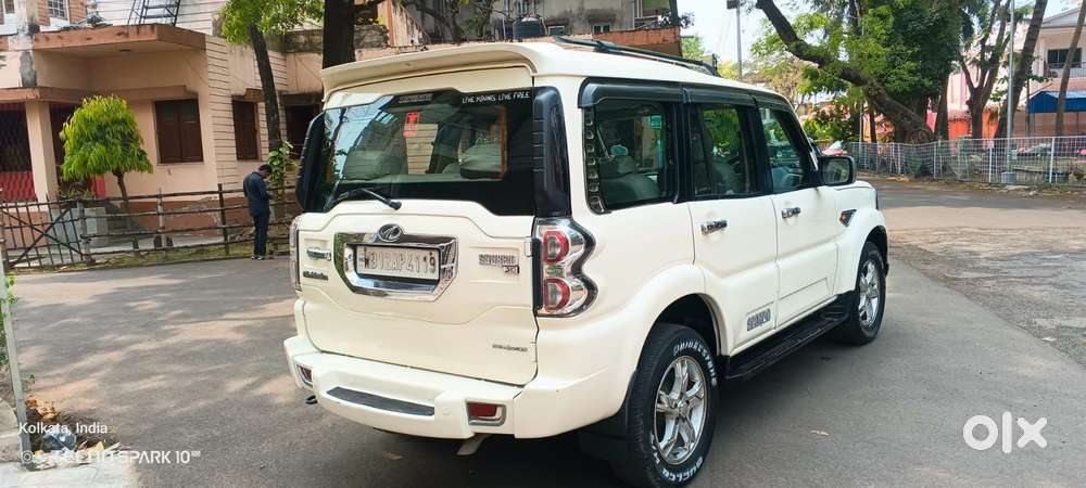 Mahindra Scorpio S10, 2017, Diesel