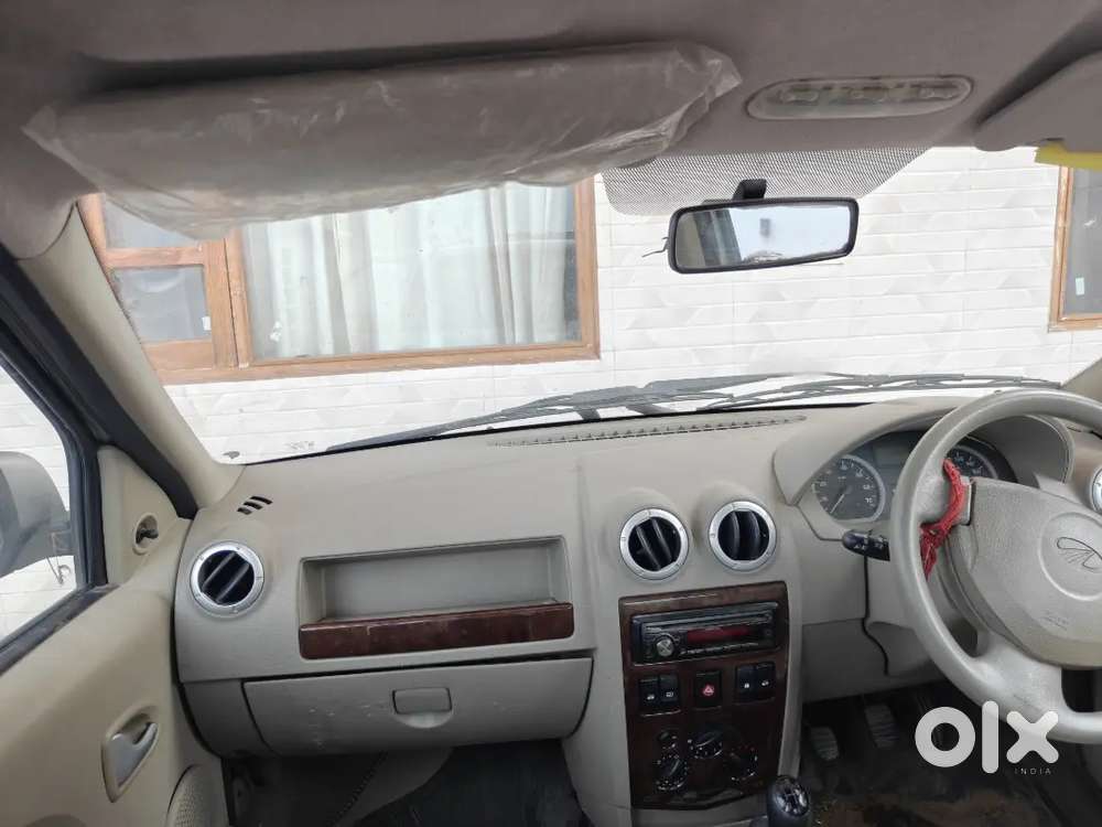 Mahindra Verito 1.5 D6 2012