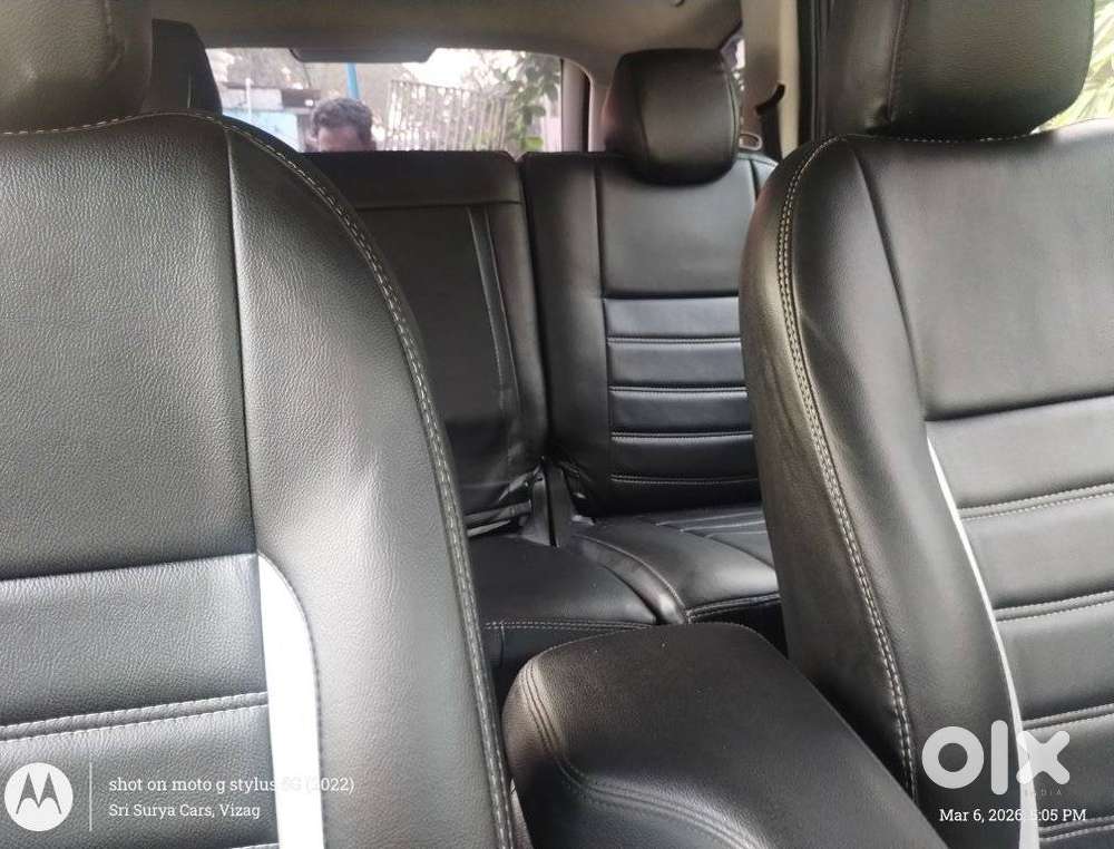 Tata Hexa 2.2 Xe 4x2 7 Str, 2018, Diesel