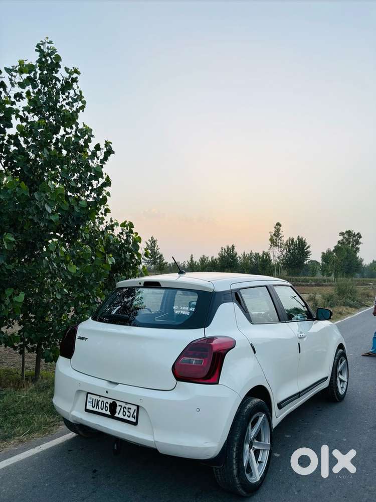 Maruti Swift Petrol 2022  1 Party Insurance 80% Tire Wheel