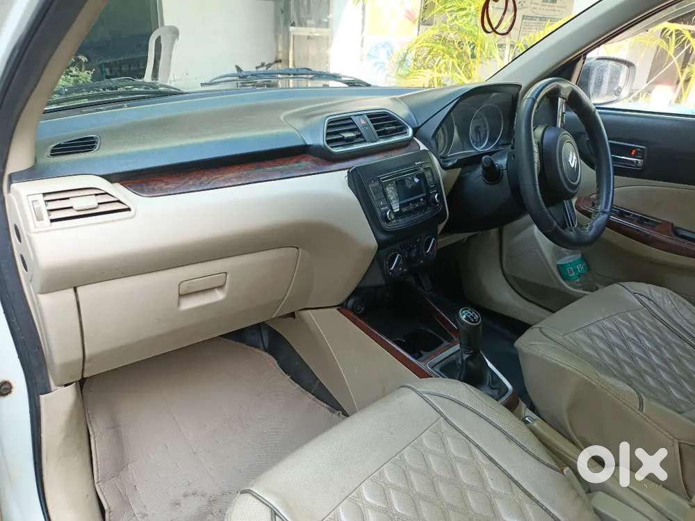 Maruti Suzuki Dzire 2018 Petrol 150000 Km Driven