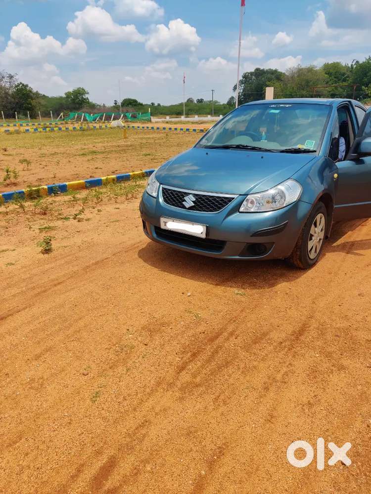 Well-maintained 2010 Maruti Sx4 Petrol