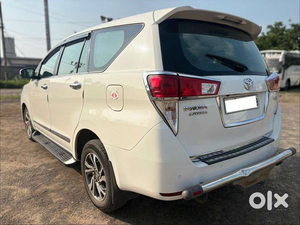 Toyota Innova Crysta [2020-ongoing] 2.4 Vx 7 Str, 2021, Diesel