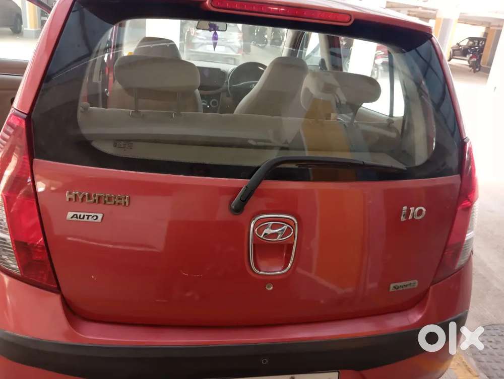 Ihundai 10 Sportz Amautomatic