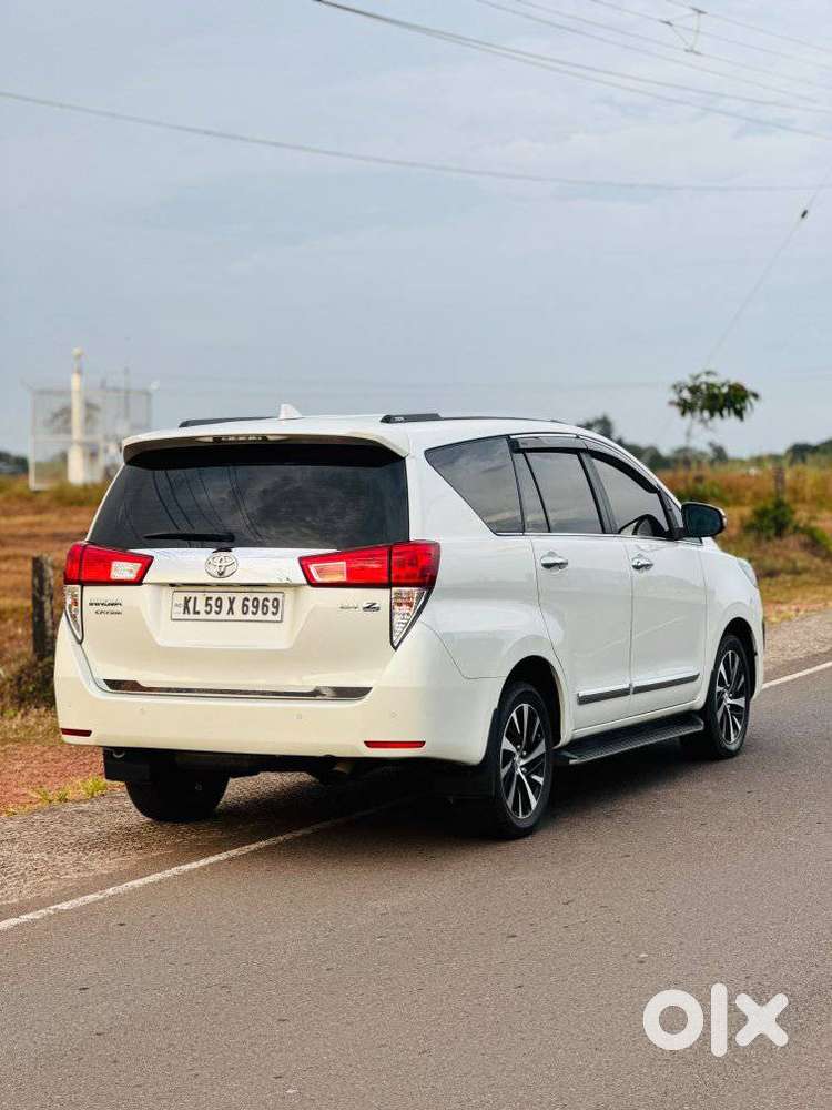Toyota Innova Crysta 2.8z Automatic, 2021, Diesel