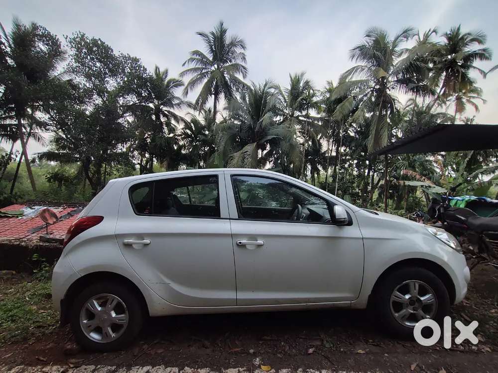 Hyundai I20 Sportz 2011