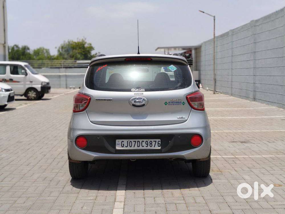 Hyundai Grand I10 Sportz Dual Tone 1.2 Crdi, 2019, Cng & Hybrids
