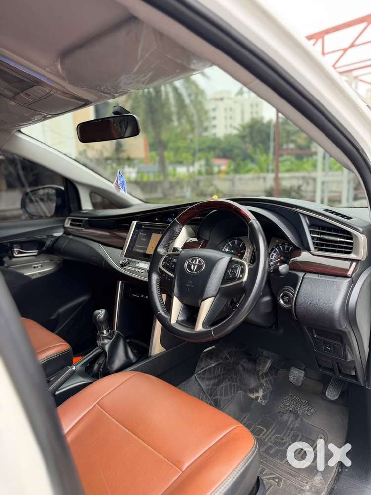 Toyota Innova Crysta 2.7 V, 2019, Diesel