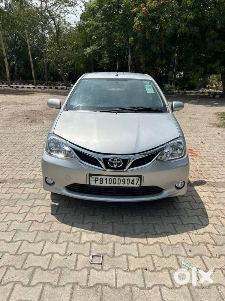 Toyota Etios 2010-2012 V, 2011, Petrol