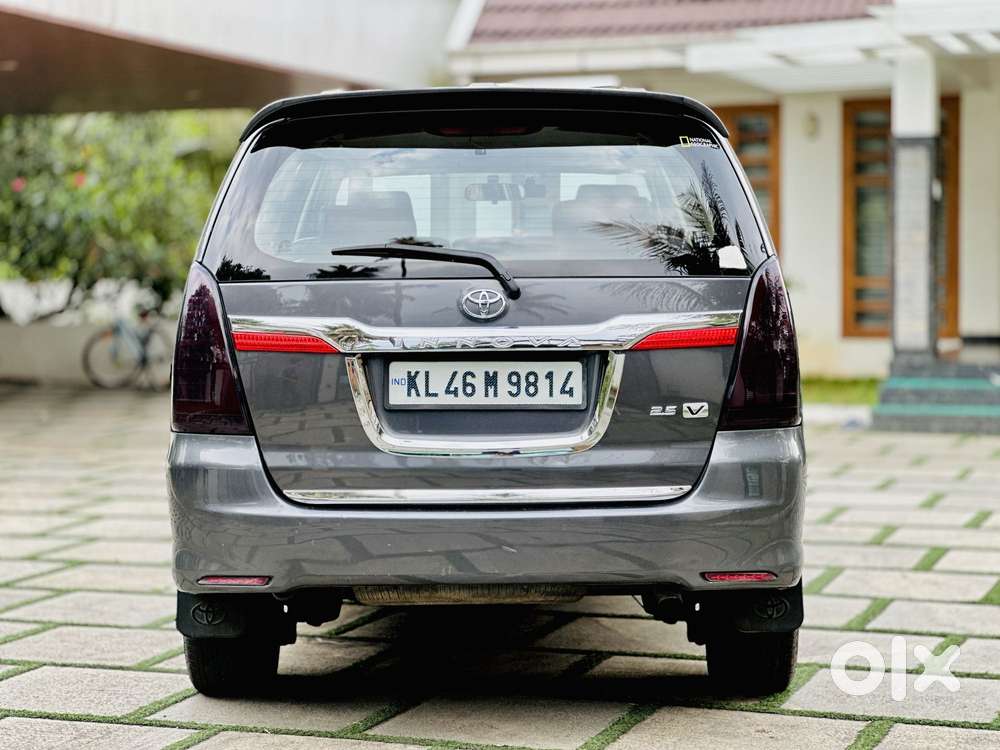 Toyota Innova 2.5 Vx 8 Str, 2016, Diesel