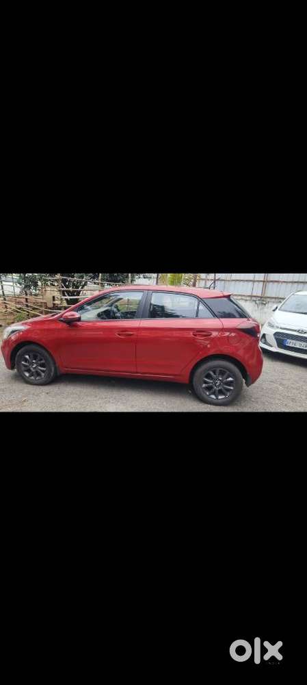 Hyundai I20 1.4 Asta (o) Crdi, 2018, Petrol