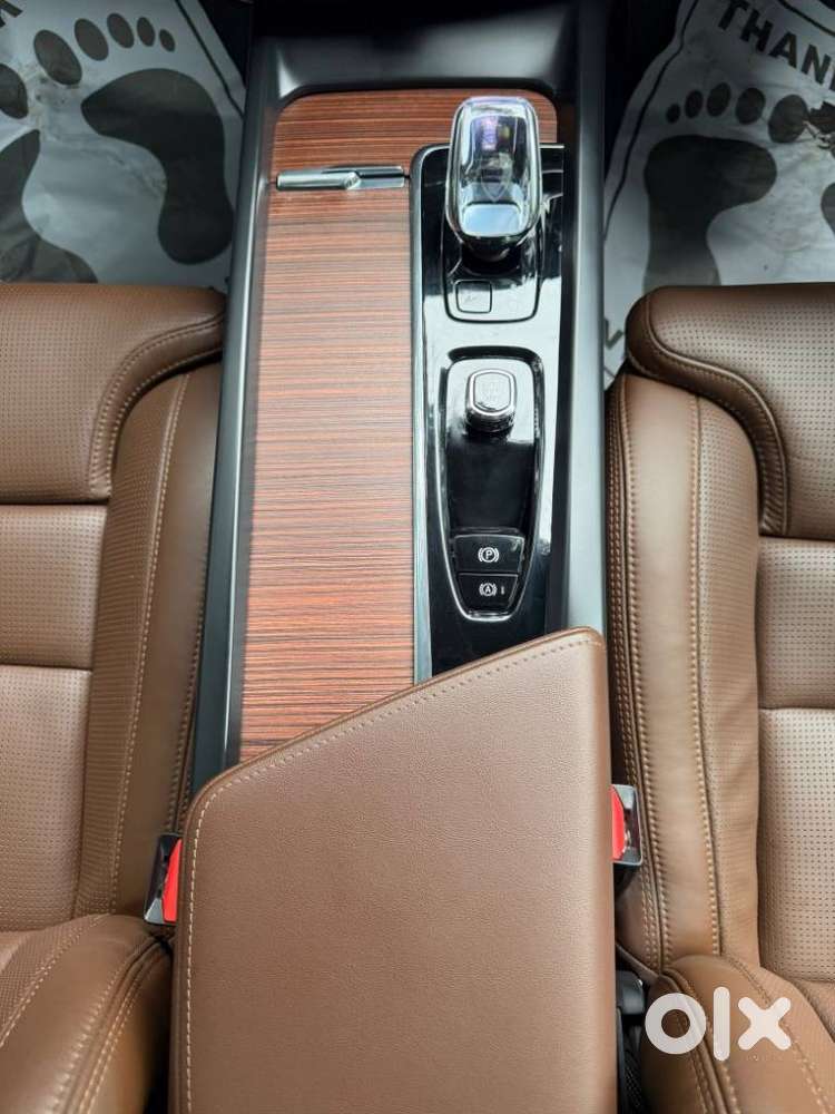 Volvo Xc60 2.0 B5 Ultimate, 2025, Petrol