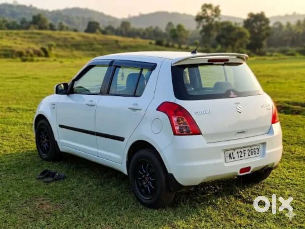 Maruti Suzuki Swift 2011