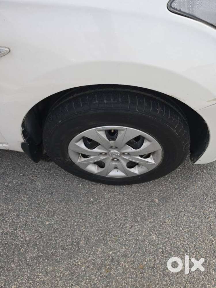 Hyundai Elite I20 Magna+ Vtvt, 2015, Petrol