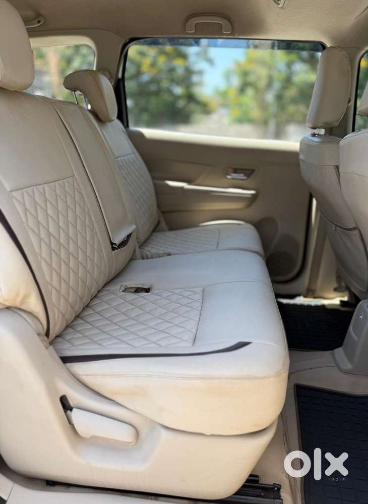 Maruti Suzuki Ertiga 2022-2023 Vxi Cng, 2022, Petrol