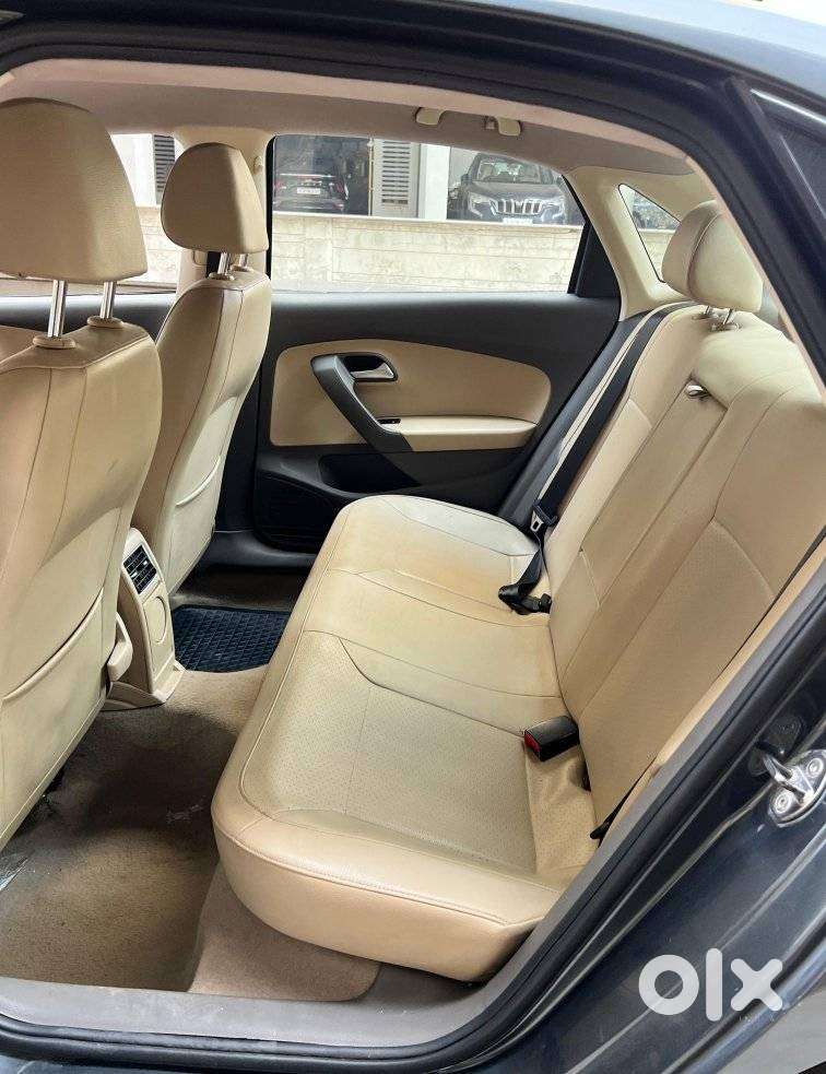 Volkswagen Vento 1.2l Tsi Highline Plus At Petrol, 2017, Petrol