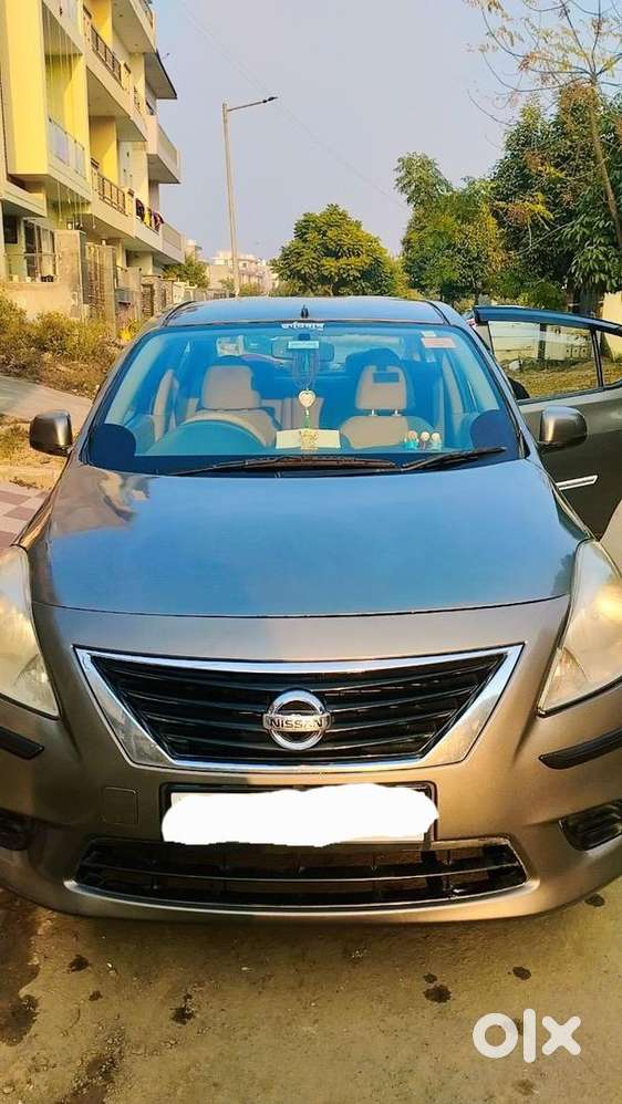 Hyundai Diesel Manual 2014 And Sunny Car 2017 Model Both Car In Very L
