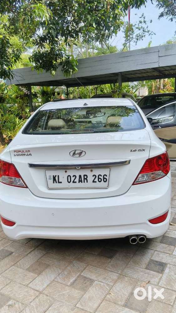 Hyundai Fluidic Verna 1.6 Vtvt Sx, 2013, Petrol