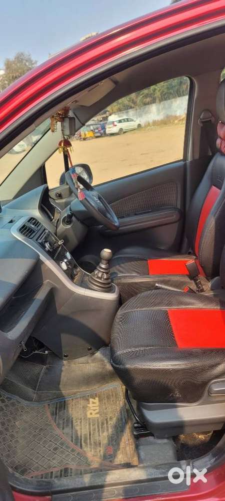 Maruti Suzuki Ritz Vxi, 2014, Petrol