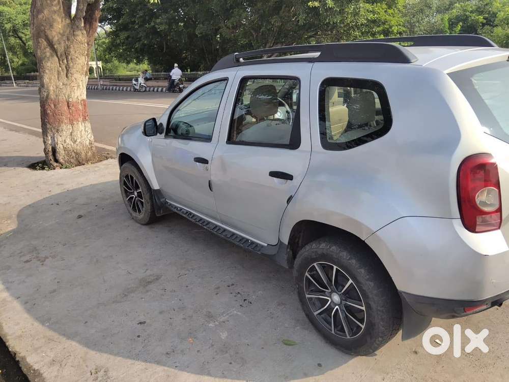 Renault Duster Petrol  2013