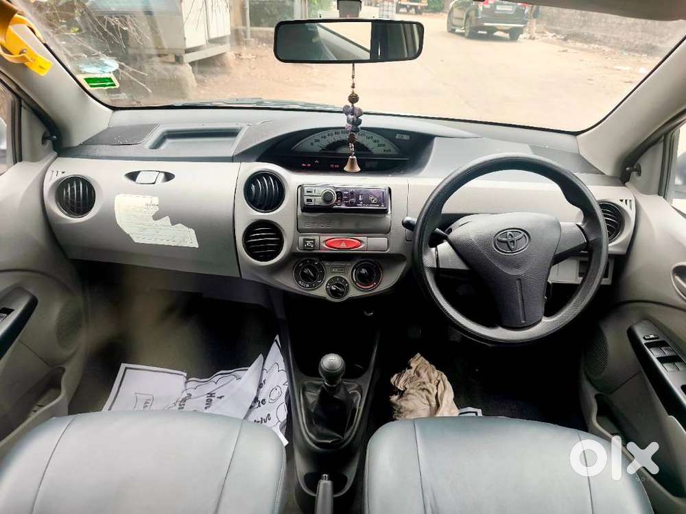 Toyota Etios 2010-2012 G, 2011, Petrol