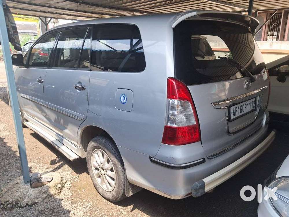 Toyota Innova 2.5 V 7 Str, 2013, Diesel