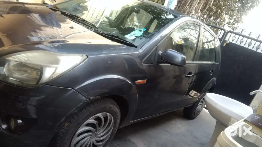 Ford Figo 2010 Diesel 120000 Km Driven