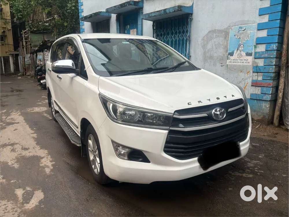 Toyota Innova Crysta 2020