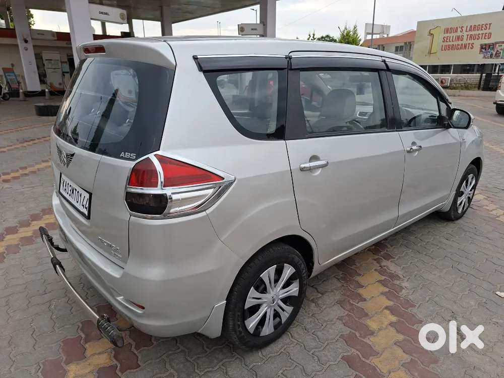 Maruti Suzuki Ertiga 2013