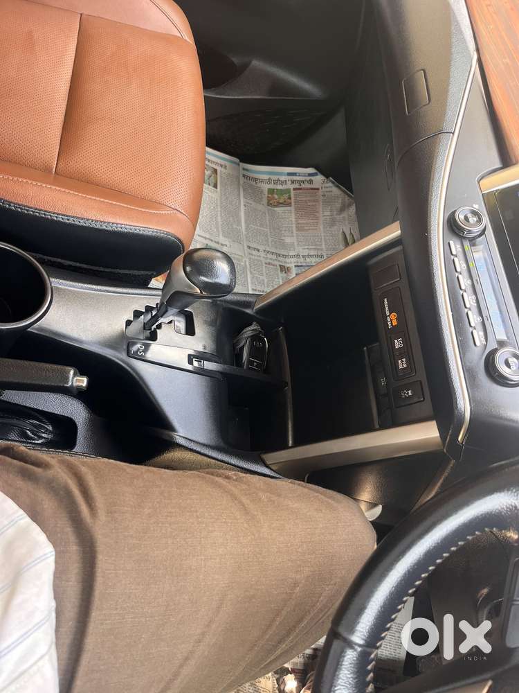 Toyota Innova Crysta 2.8z Automatic, 2019, Diesel