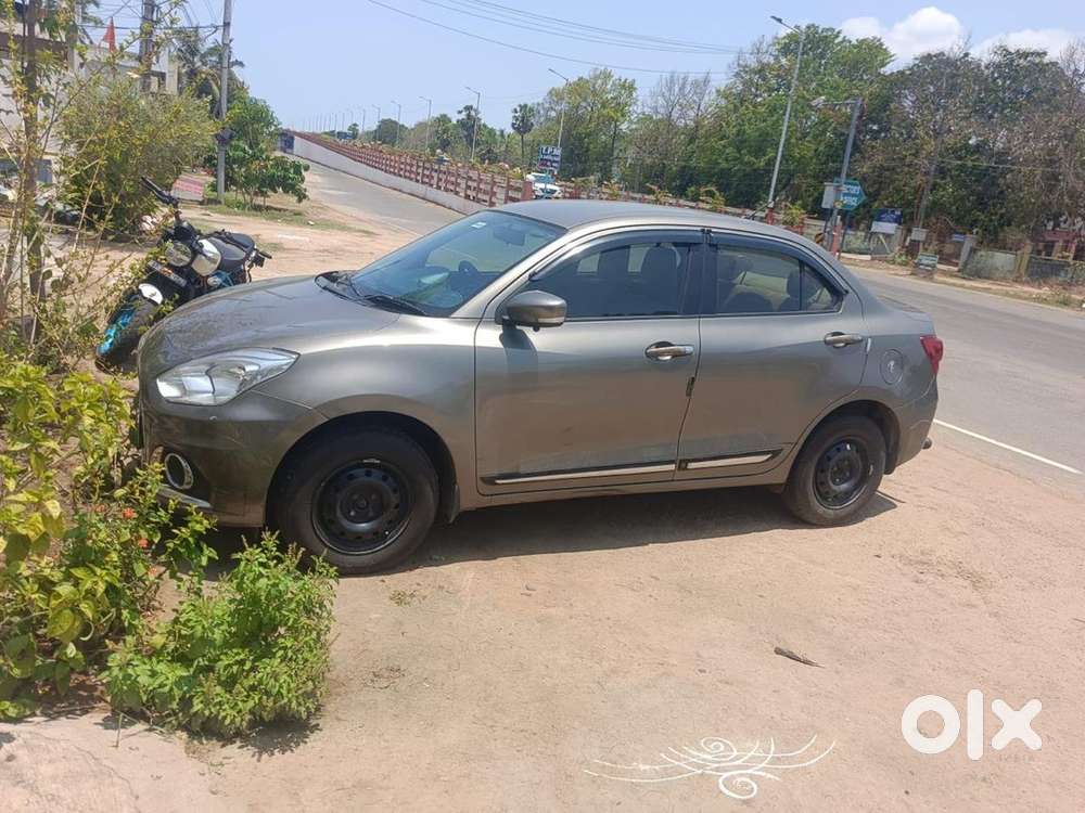 Maruti Suzuki Dzire 1.3 Petrol Manual 2023