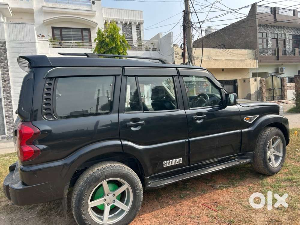 Mahindra Scorpio Diesel 2017