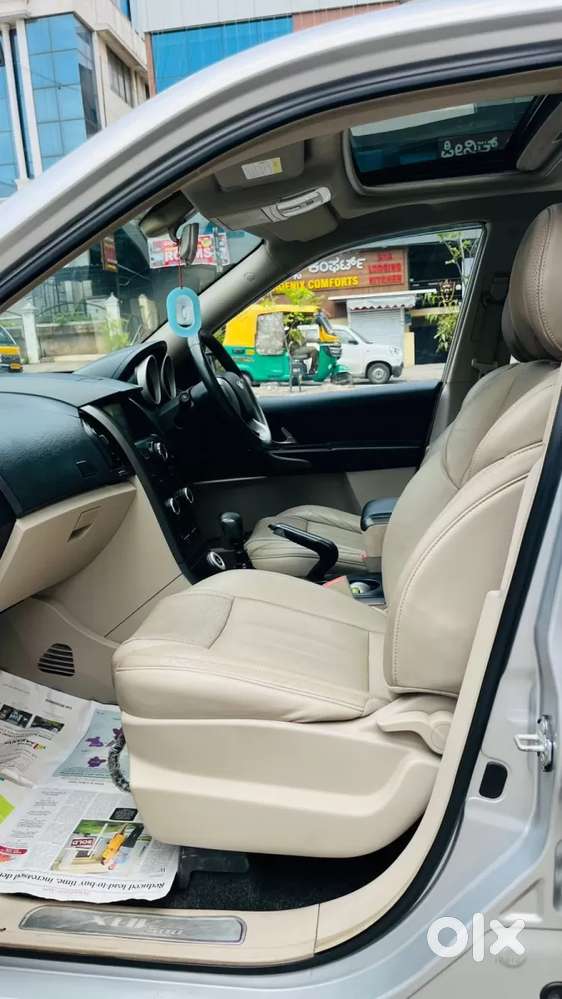 Mahindra Xuv500 At W10 Fwd, 2016, Diesel