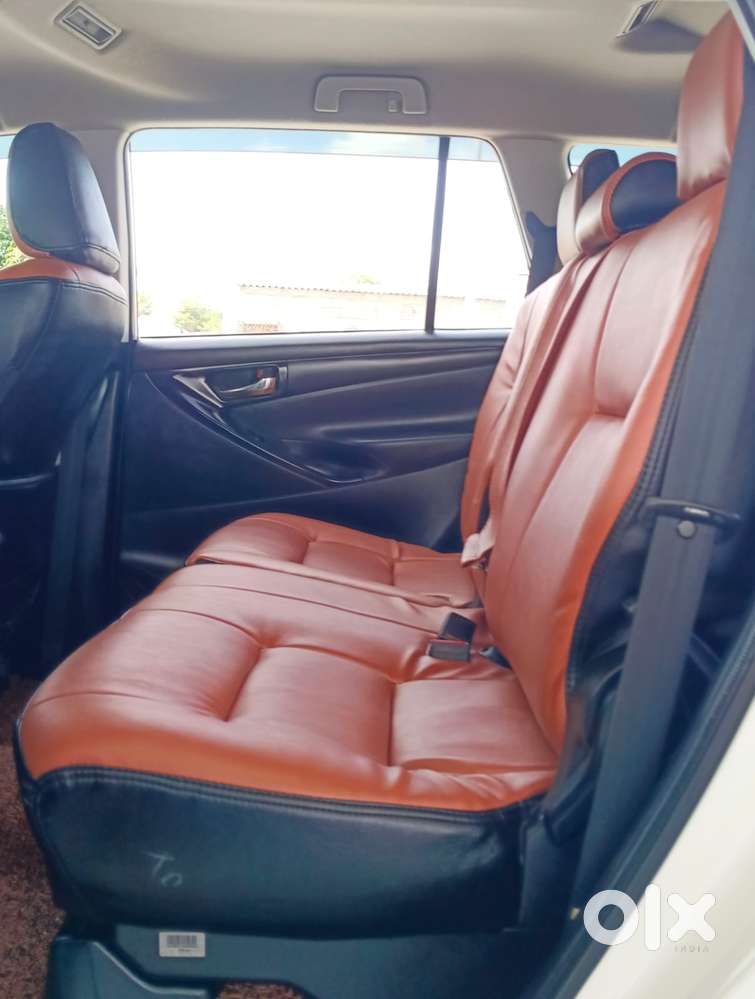Toyota Innova Crysta 2.4 Gx Limited Edition At 7 Str, 2022, Diesel