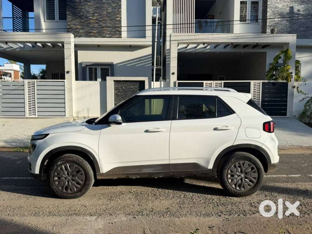 Hyundai Venue S Plus Mt 1.2 Kappa, 2022, Diesel