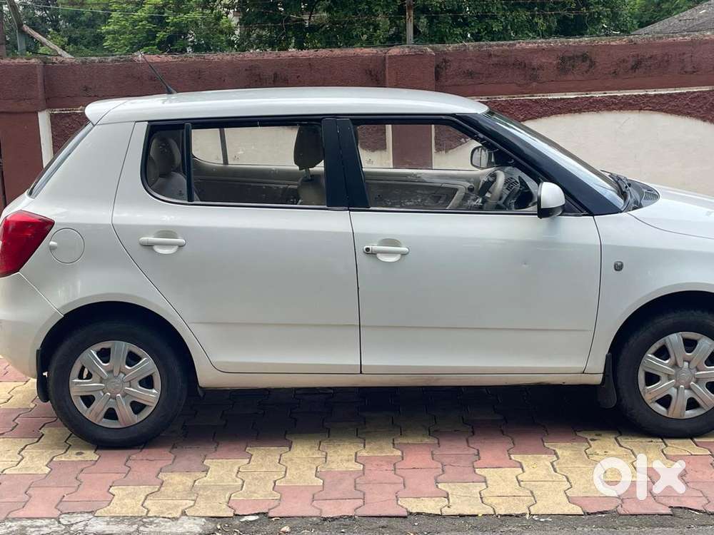 Skoda Fabia 2012 Petrol 70000 Km Driven