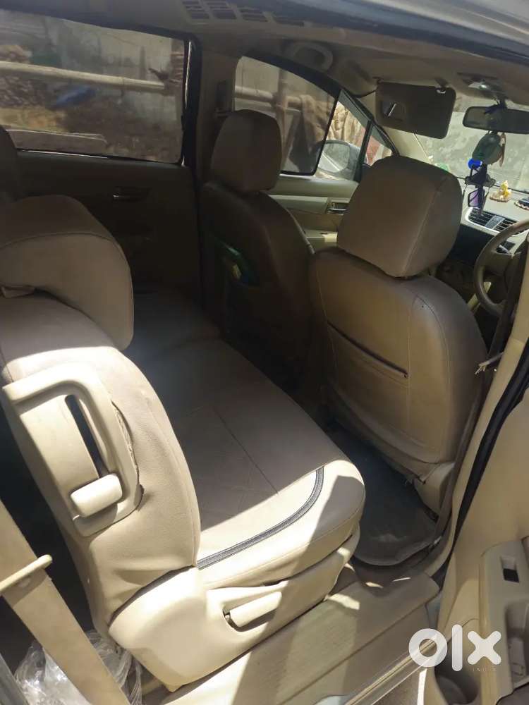Maruti Suzuki Ertiga 2013