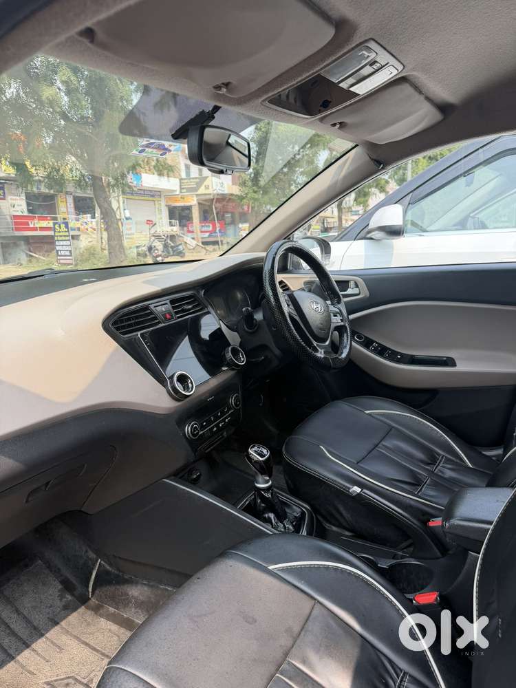 Hyundai I20 Sportz 1.4 Crdi, 2014, Diesel