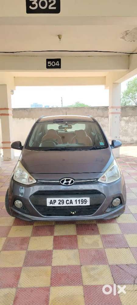 Hyundai Grand I10 2013 Diesel Well Maintained