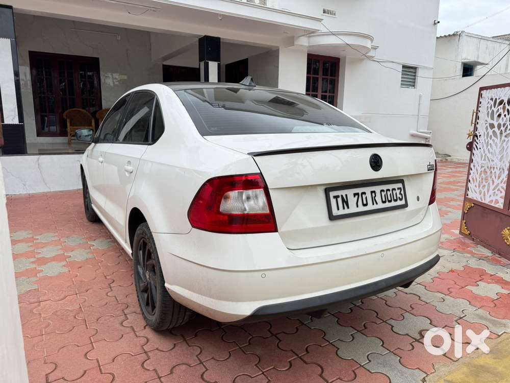 Skoda Rapid Diesel 2015 Variant
