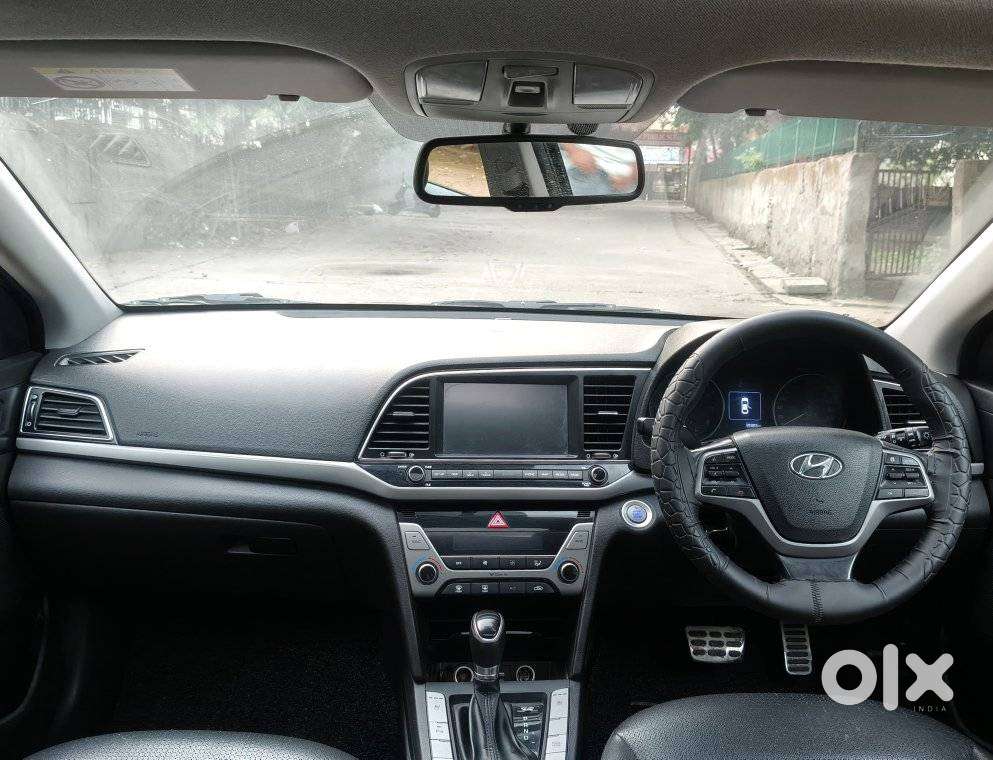 Hyundai Elantra Sx At, 2019, Petrol
