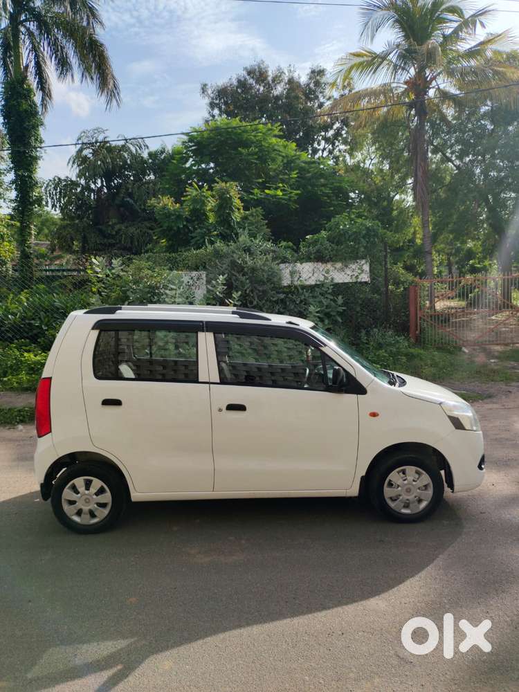 Maruti Suzuki Wagon R Vxi, 2011, Cng & Hybrids