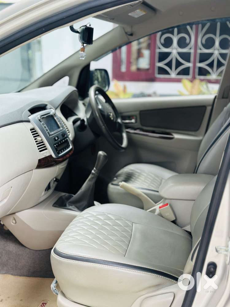 Toyota Innova 2.5 Vx 8 Str, 2014, Diesel