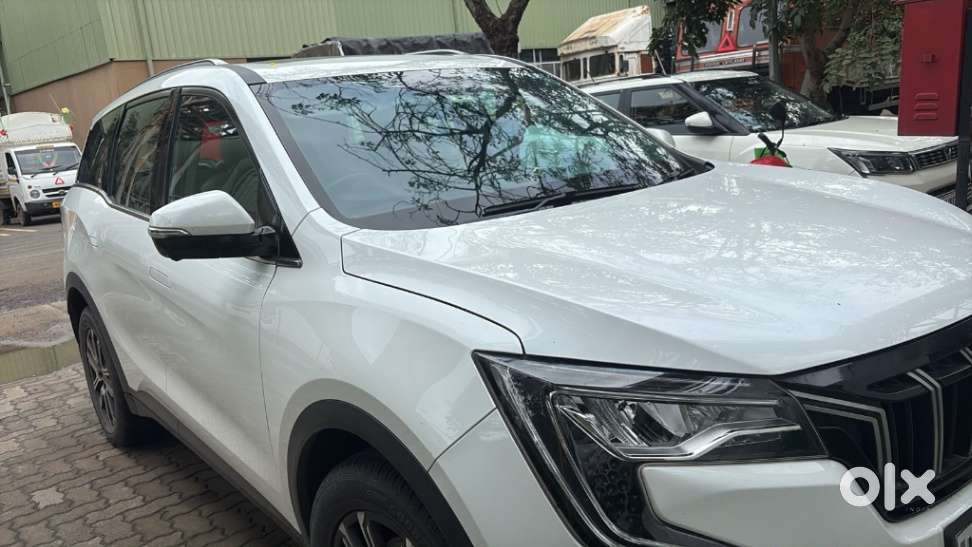 Mahindra Xuv700 2.2 Ax 7 Diesel At Luxury Pack Str, 2022, Diesel