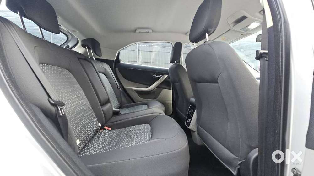Tata Nexon 1.2 Revotron Xza Plus, 2019, Petrol