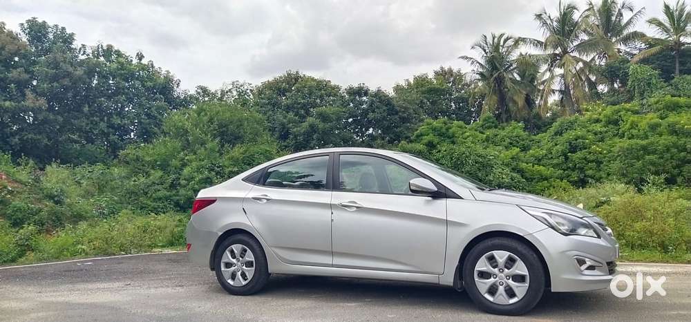 Hyundai Verna 1.6 Ex Vtvt, 2016, Petrol