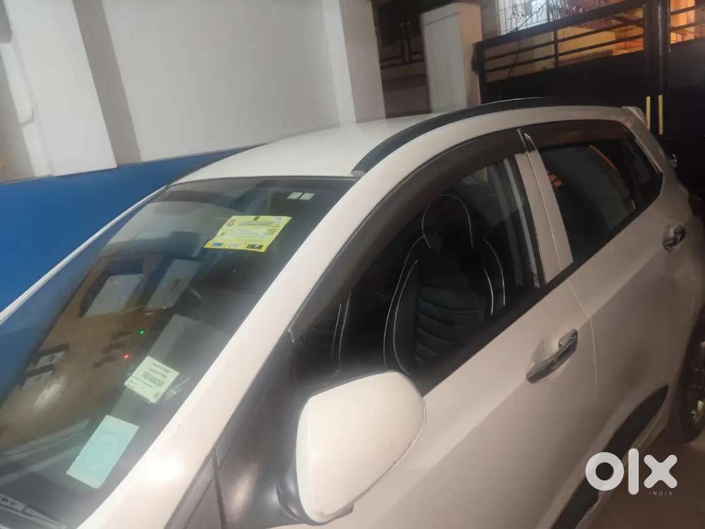 Hyundai Grand I10 2016 Petrol Manual Top Model.