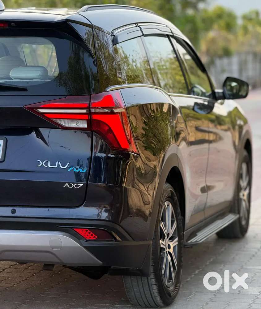 Mahindra Xuv700 Ax7 2023