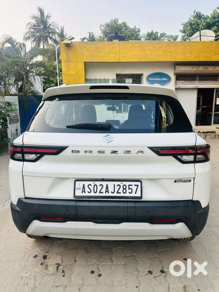 Maruti Suzuki Brezza 1.5 Zxi Plus Smart Hybrid, 2022, Petrol